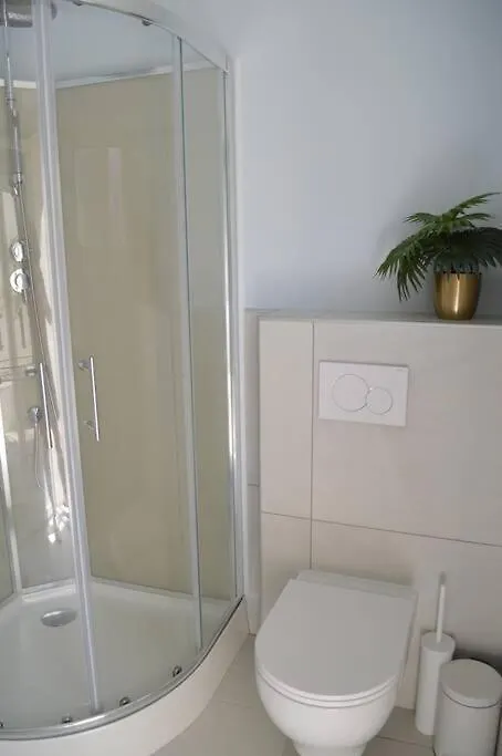 Petite Maison En Centre-Ville Antibes
