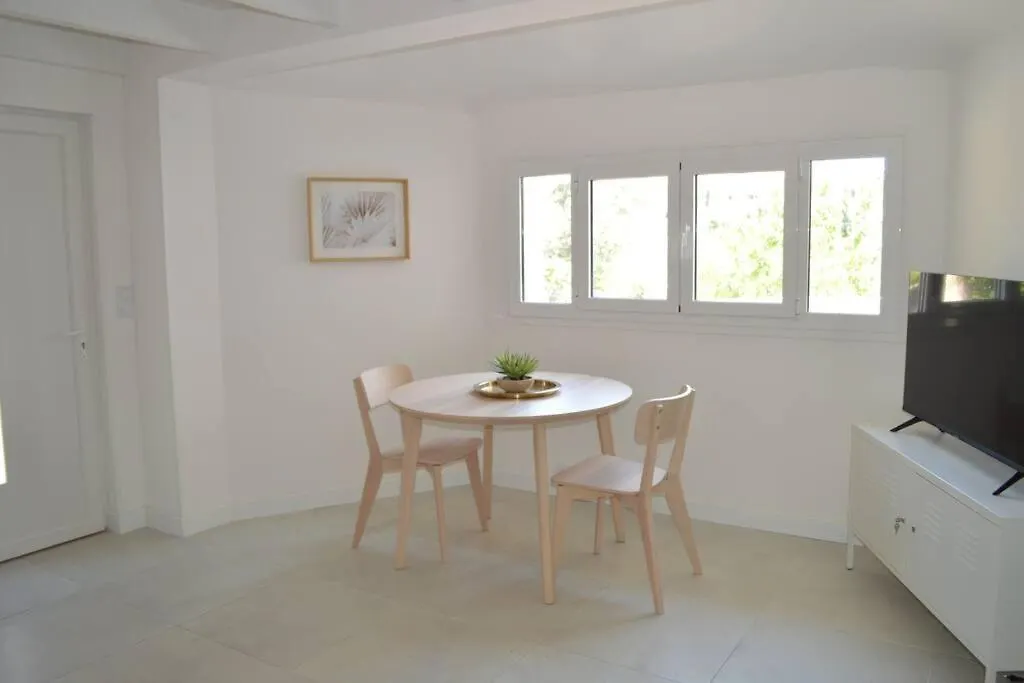 Petite Maison En Centre-Ville Antibes France