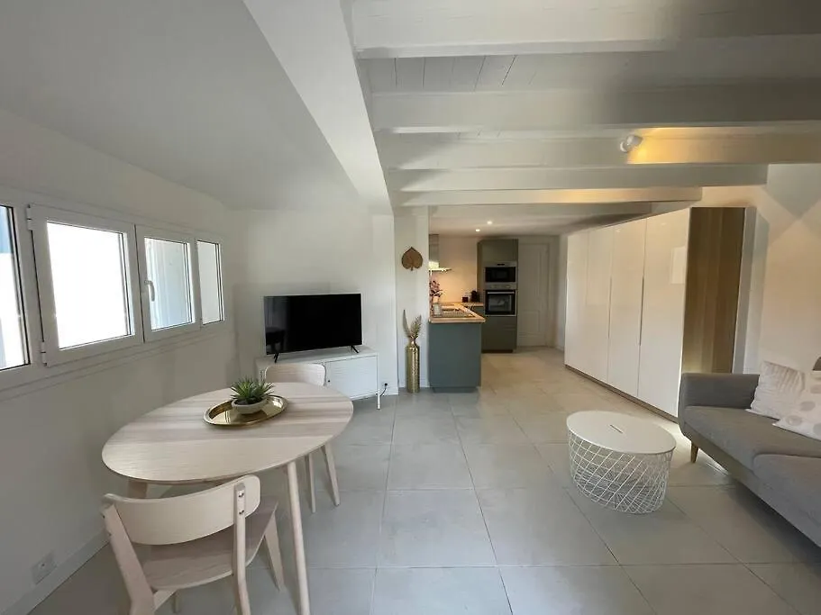 Apartment Petite Maison En Centre-Ville Antibes