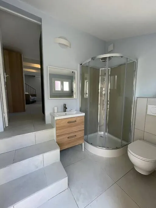 Petite Maison En Centre-Ville Antibes Apartment